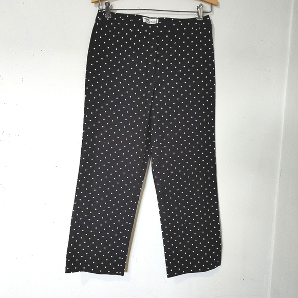 Madison & Max Black Polka Dot Capri Crop Pants - Picture 4 of 7
